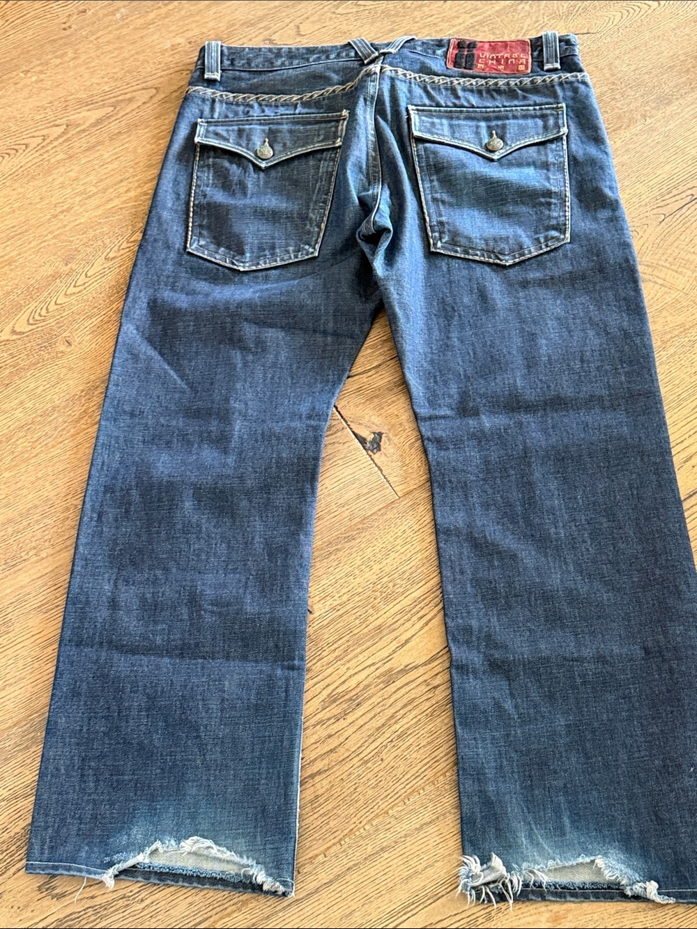 Vintage China Y2K men’s Straight‎ Fit Distressed Jeans in Dark Blue